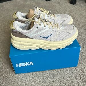 Hoka Bondi B3LS